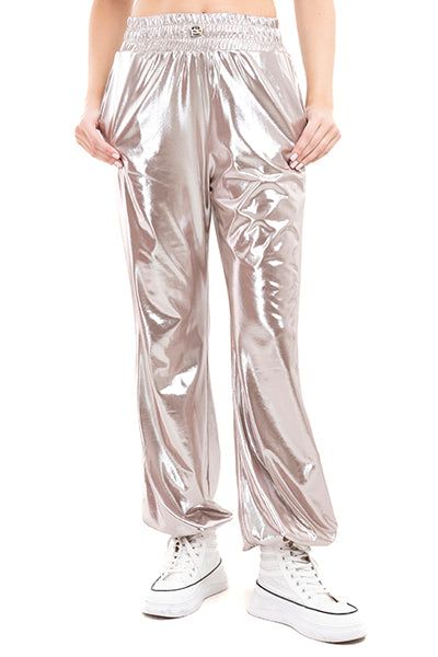 Pantalón metálico sold by Shasa