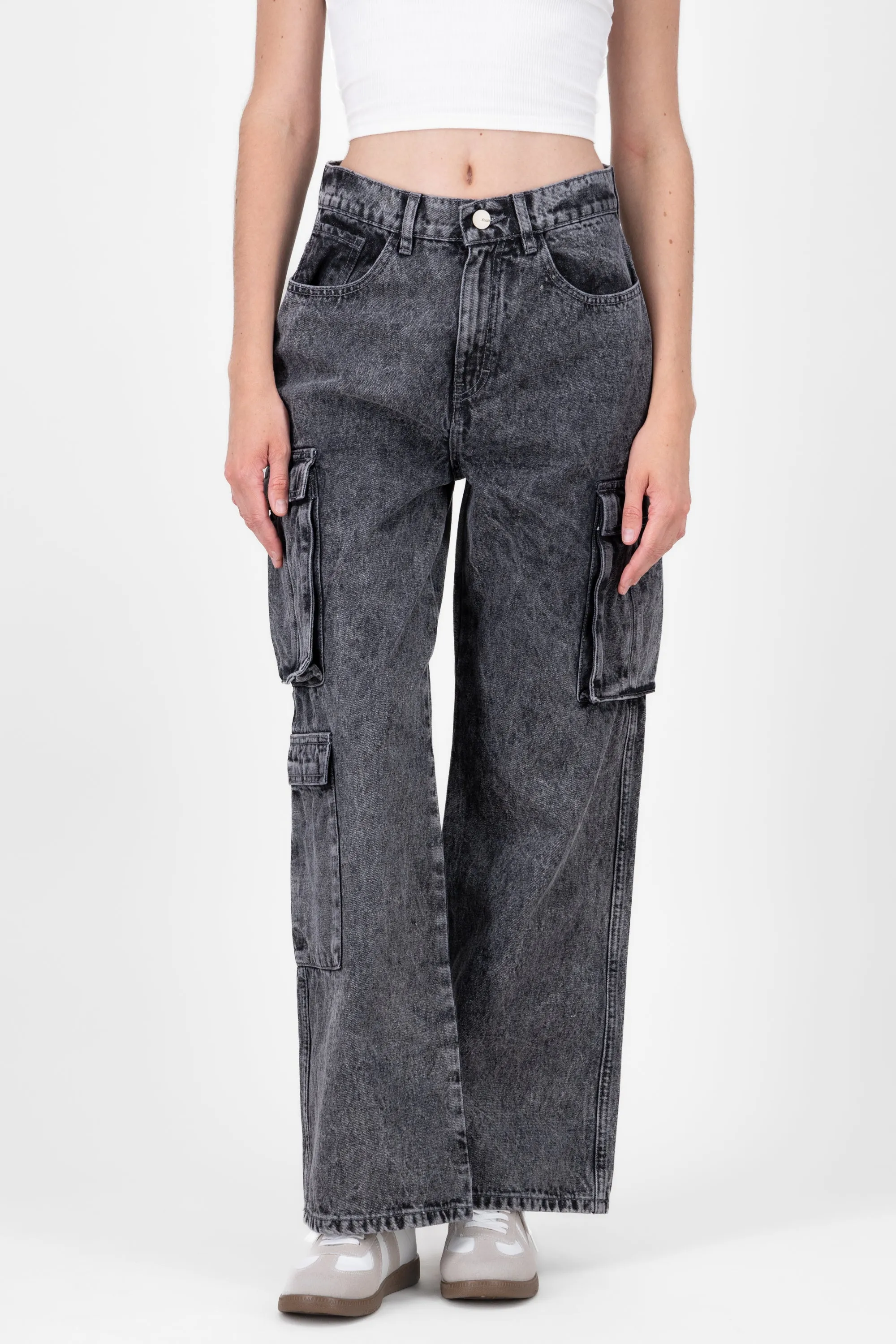 Jeans cargo 3 bolsas amplias sold by Shasa product image thumbnail 2