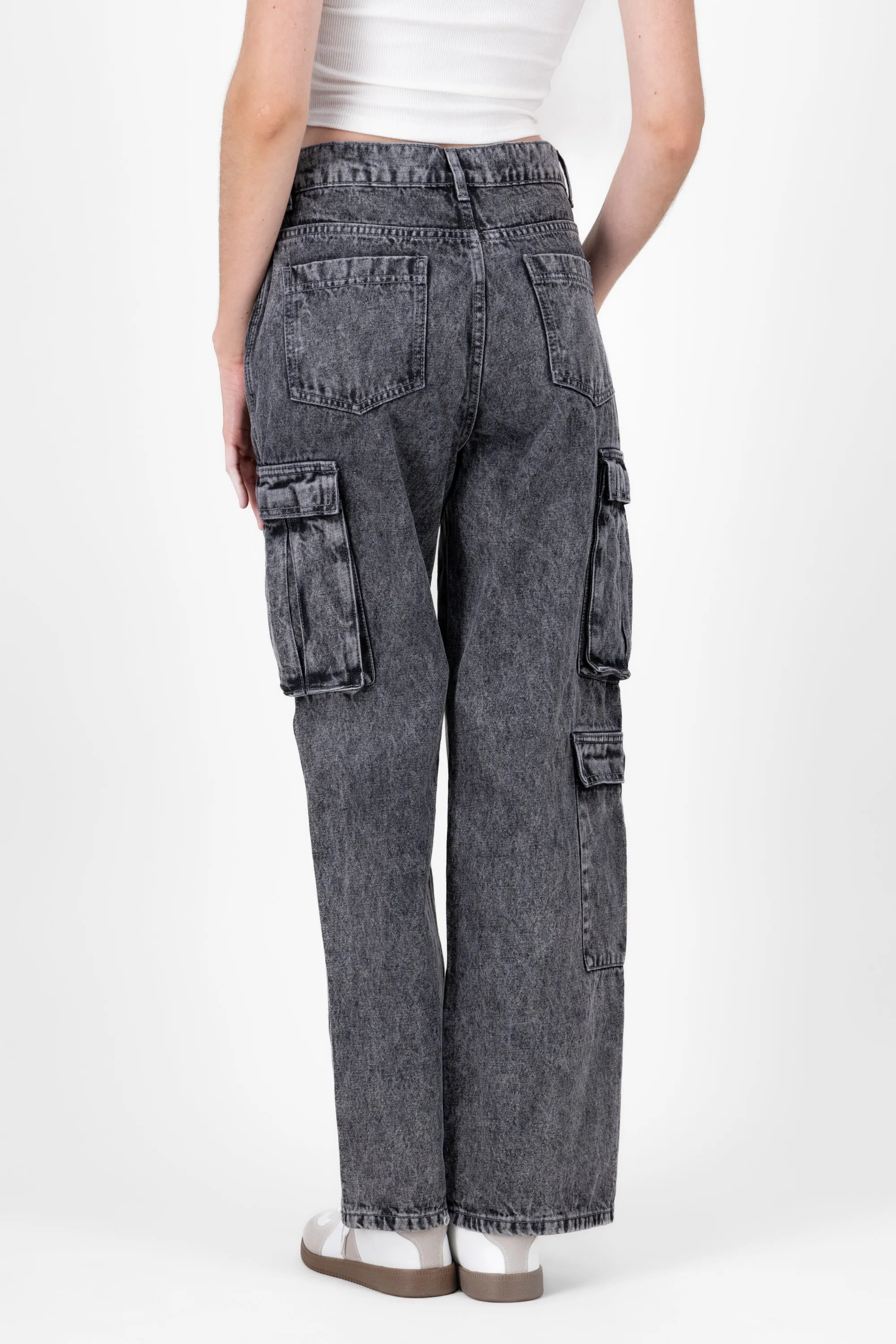 Jeans cargo 3 bolsas amplias sold by Shasa product image thumbnail 4