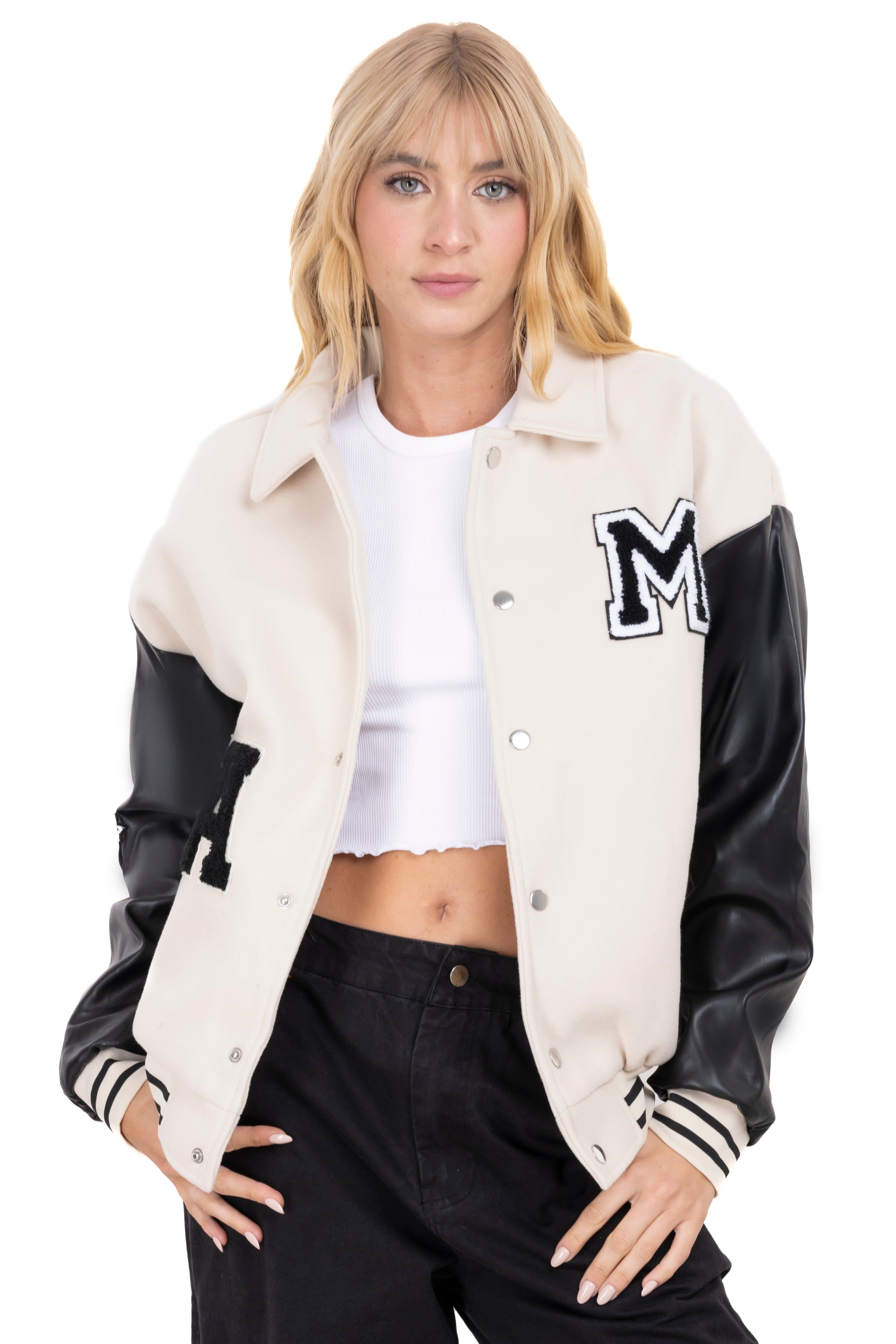 Chamarra bomber con parches sold by Shasa