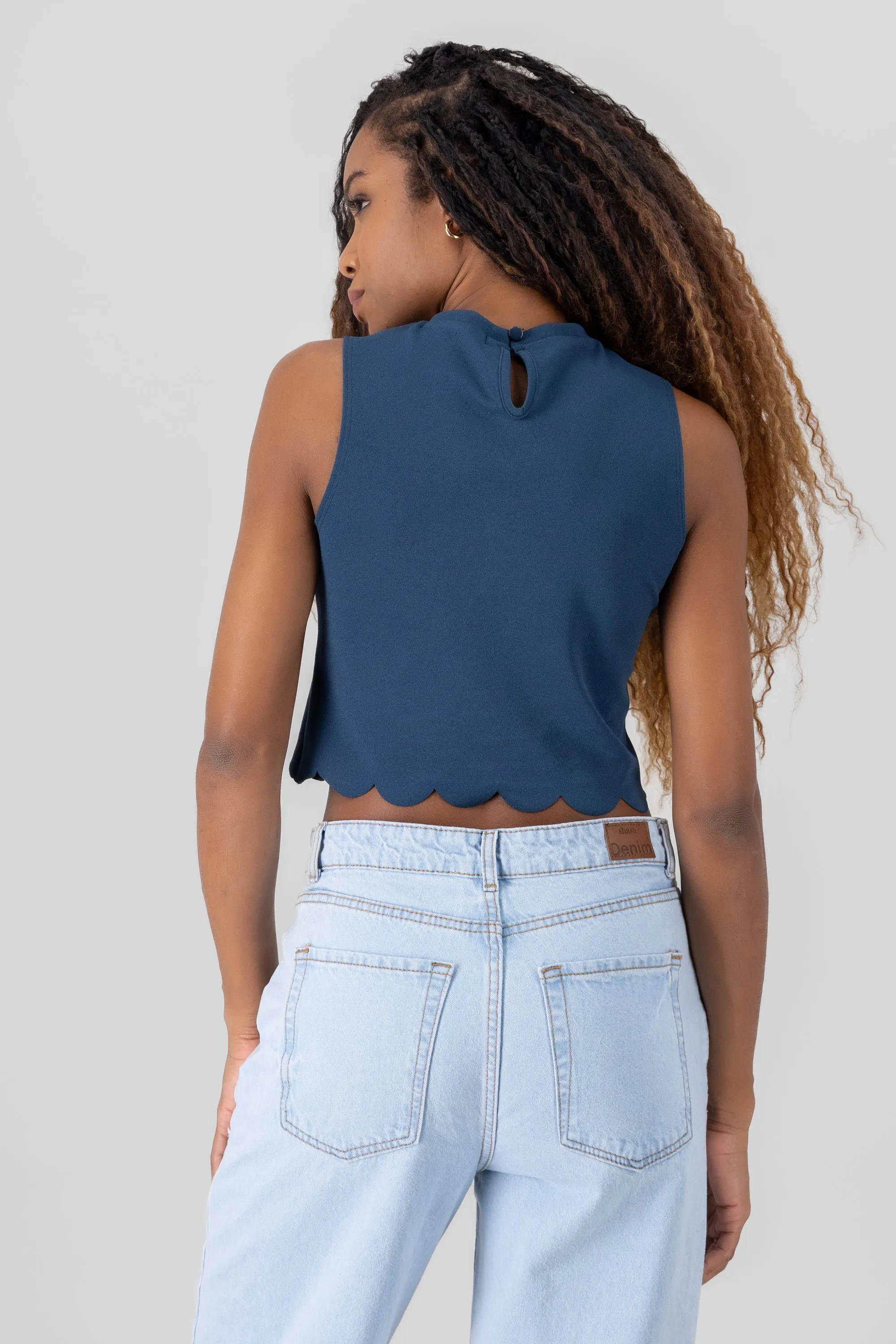 Top Crop Corte Láser sold by Shasa product image thumbnail 4