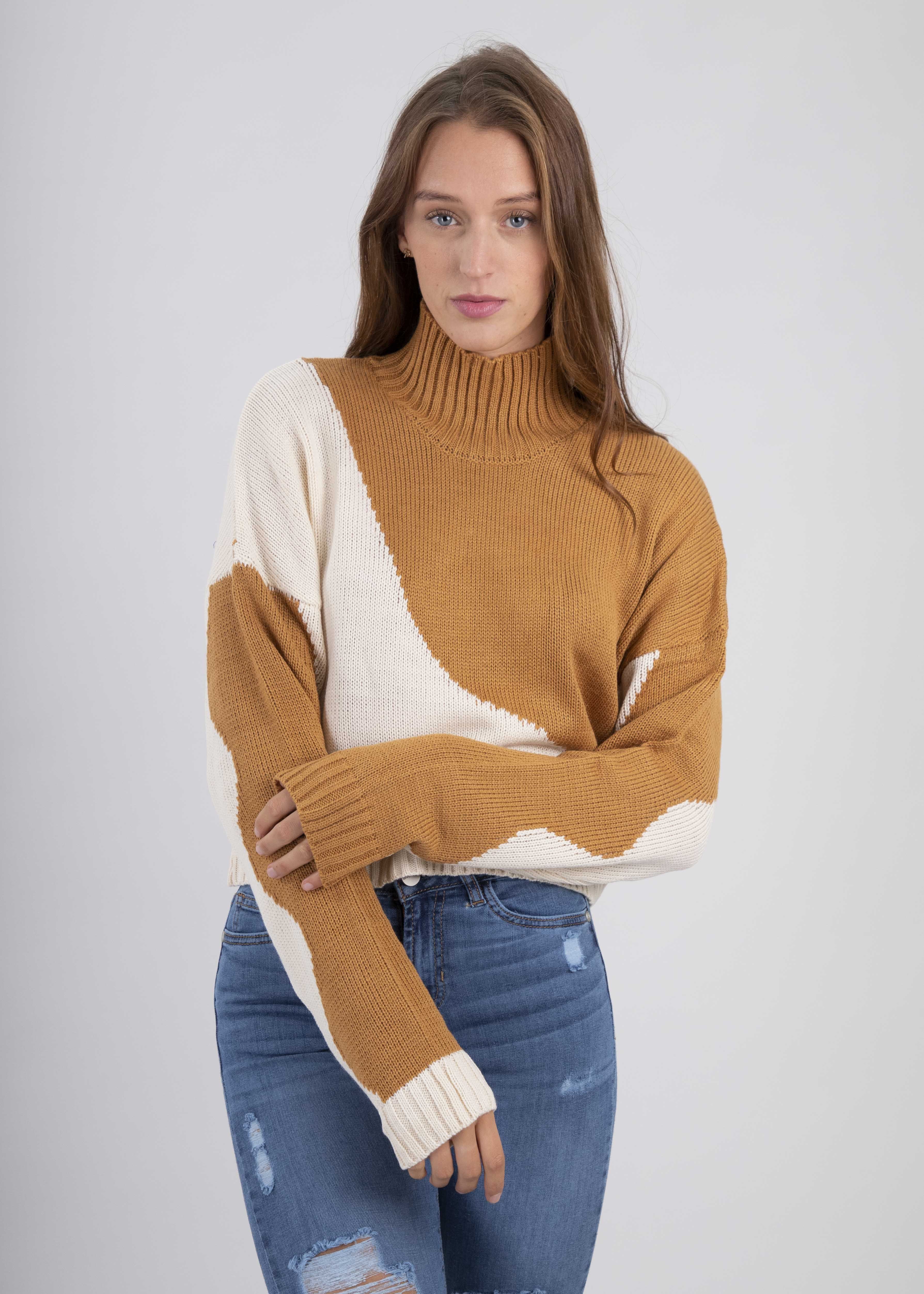 Suéter bicolor cuello alto sold by Shasa product image thumbnail 5