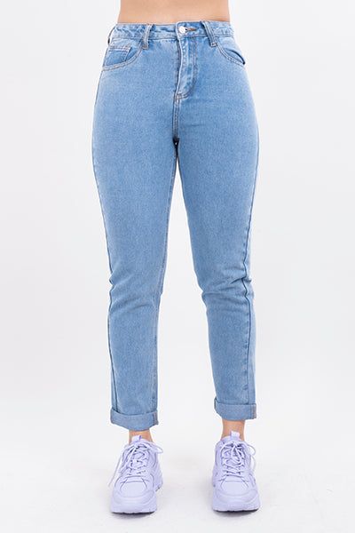 Jeans mom cintura alta dobladillo sold by Shasa