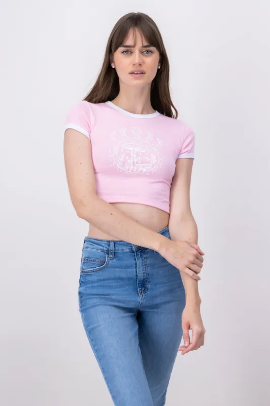 Playera Crop Hongos Lunas sold by Shasa