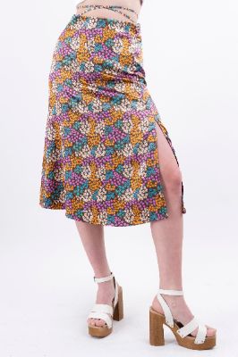 Falda midi lazo sold by Shasa