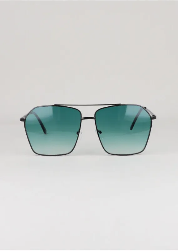 Lentes sol oversize tintado sold by Shasa