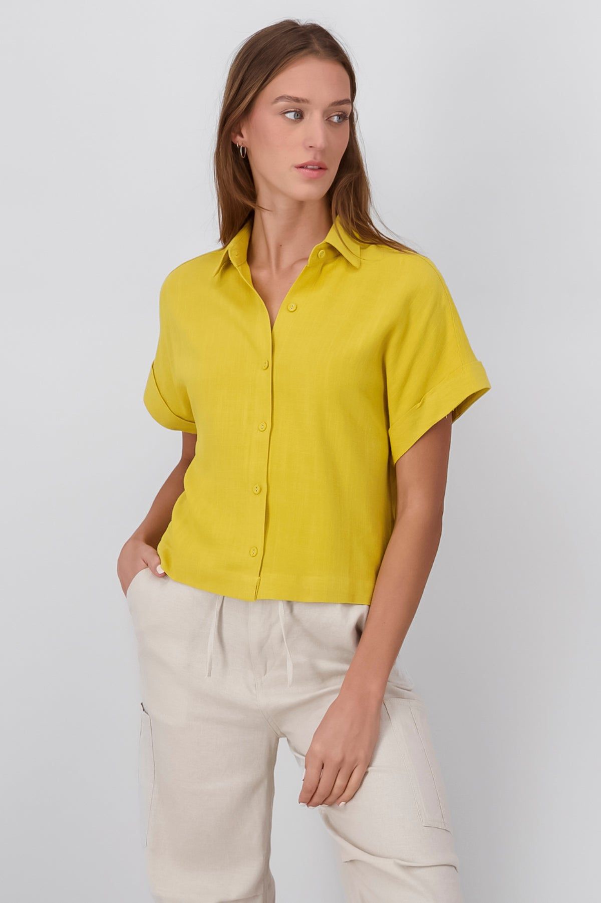 Camisa Crop Manga Corta Lino sold by Shasa product image thumbnail 2