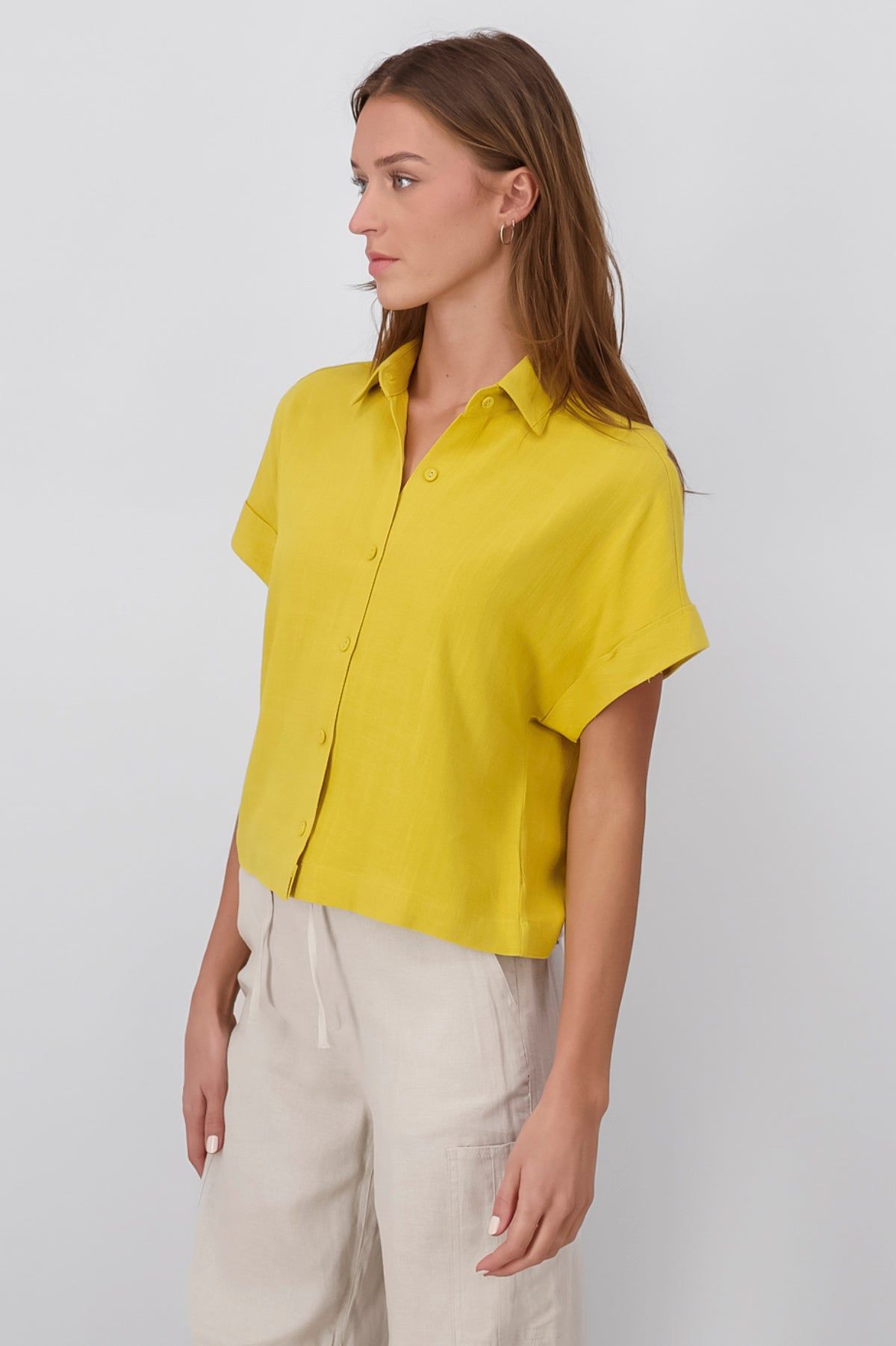 Camisa Crop Manga Corta Lino sold by Shasa product image thumbnail 4