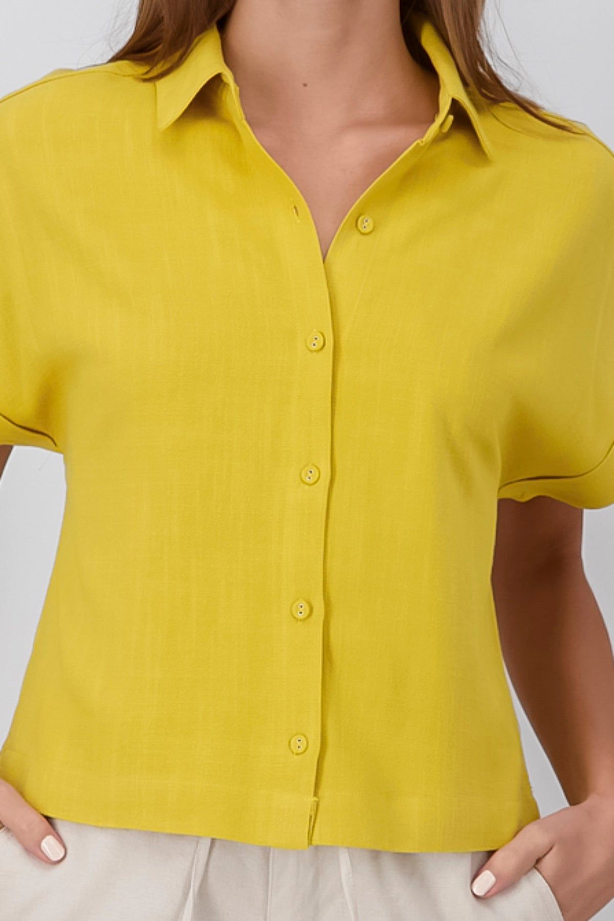 Camisa Crop Manga Corta Lino sold by Shasa product image thumbnail 3