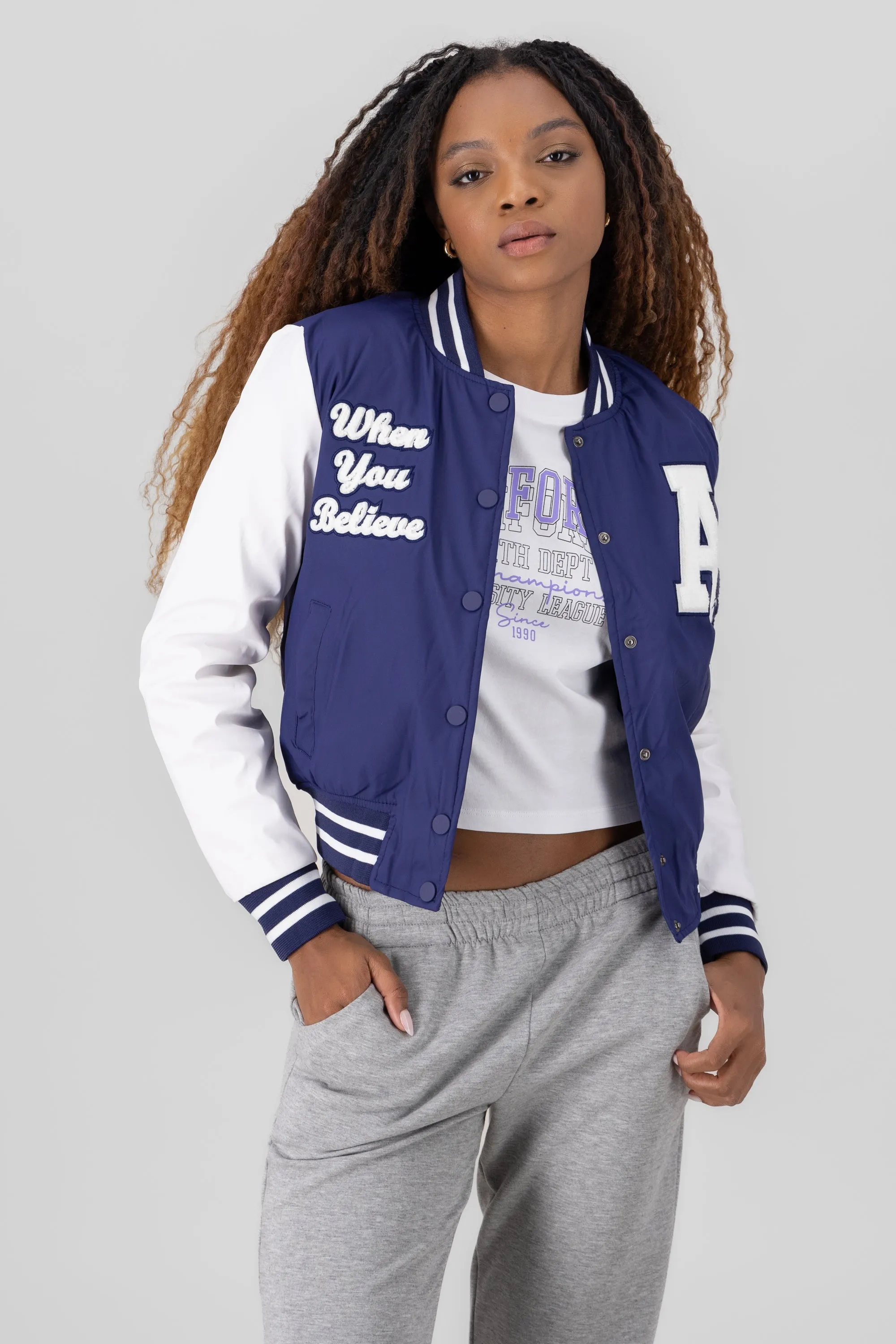 Bomber letras manga larga sold by Shasa product image thumbnail 2