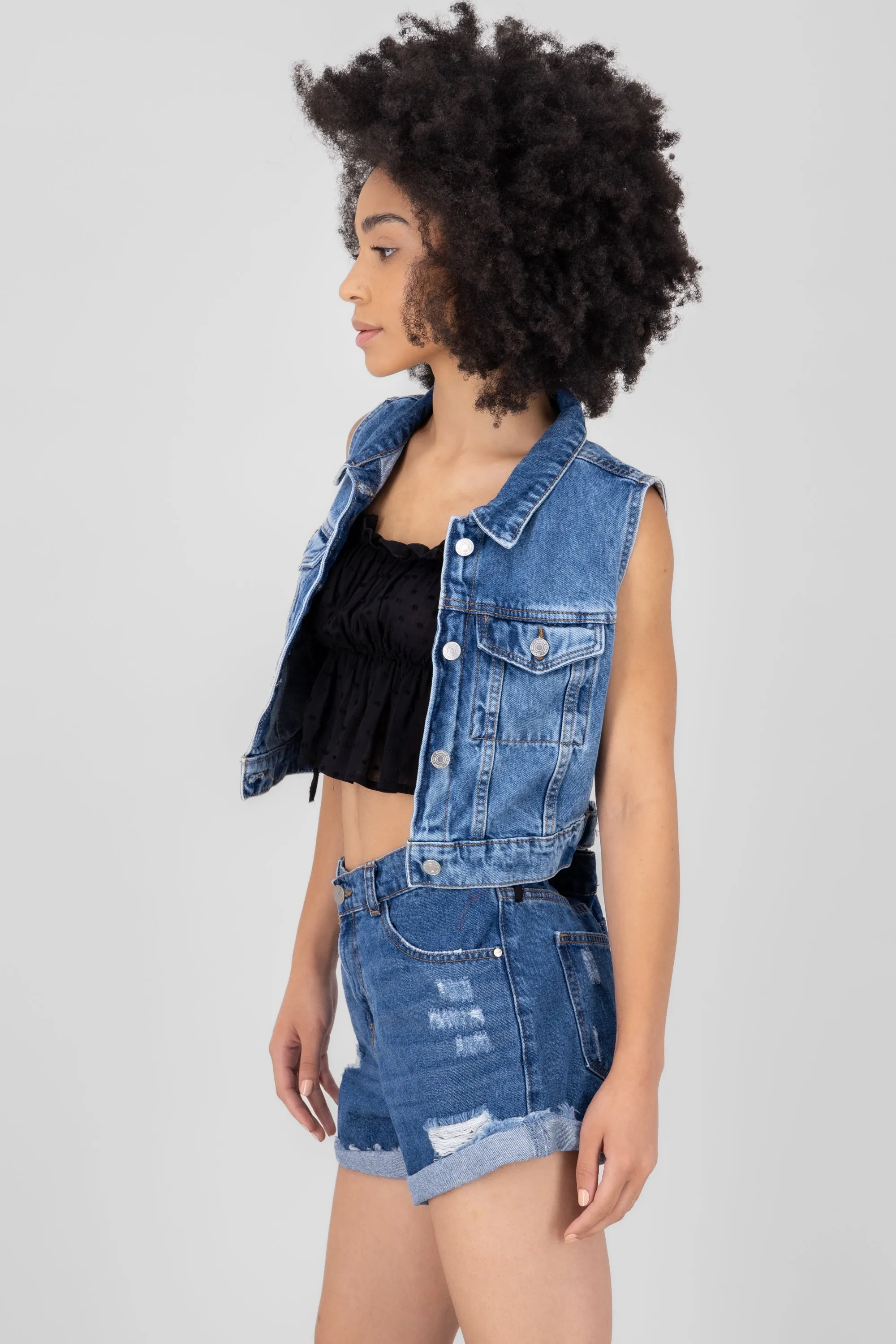 Chaleco crop denim sold by Shasa product image thumbnail 4