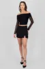 Falda short con abertura sold by Shasa