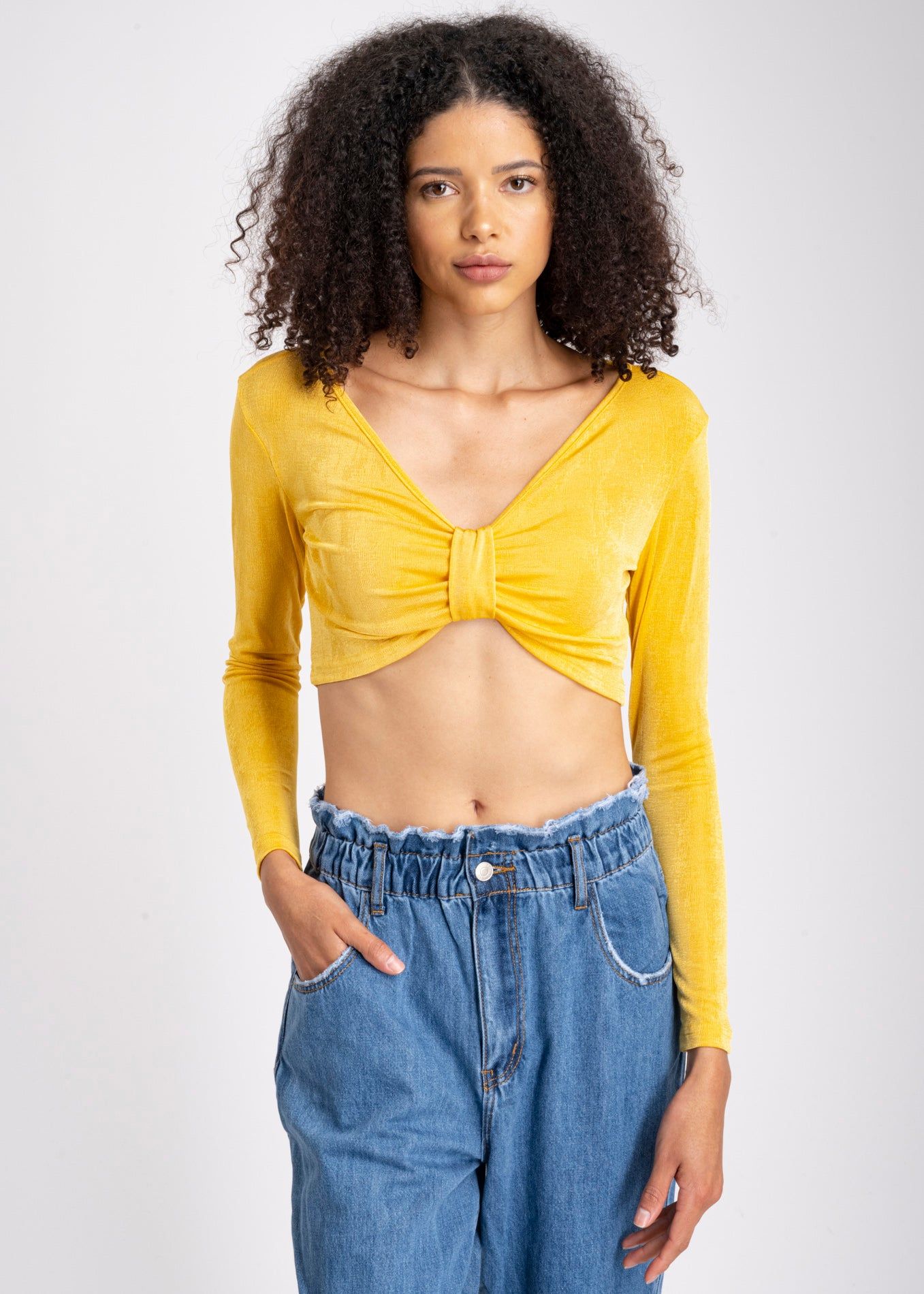 Top manga larga nudo en escote tela con textura sold by Shasa product image thumbnail 2