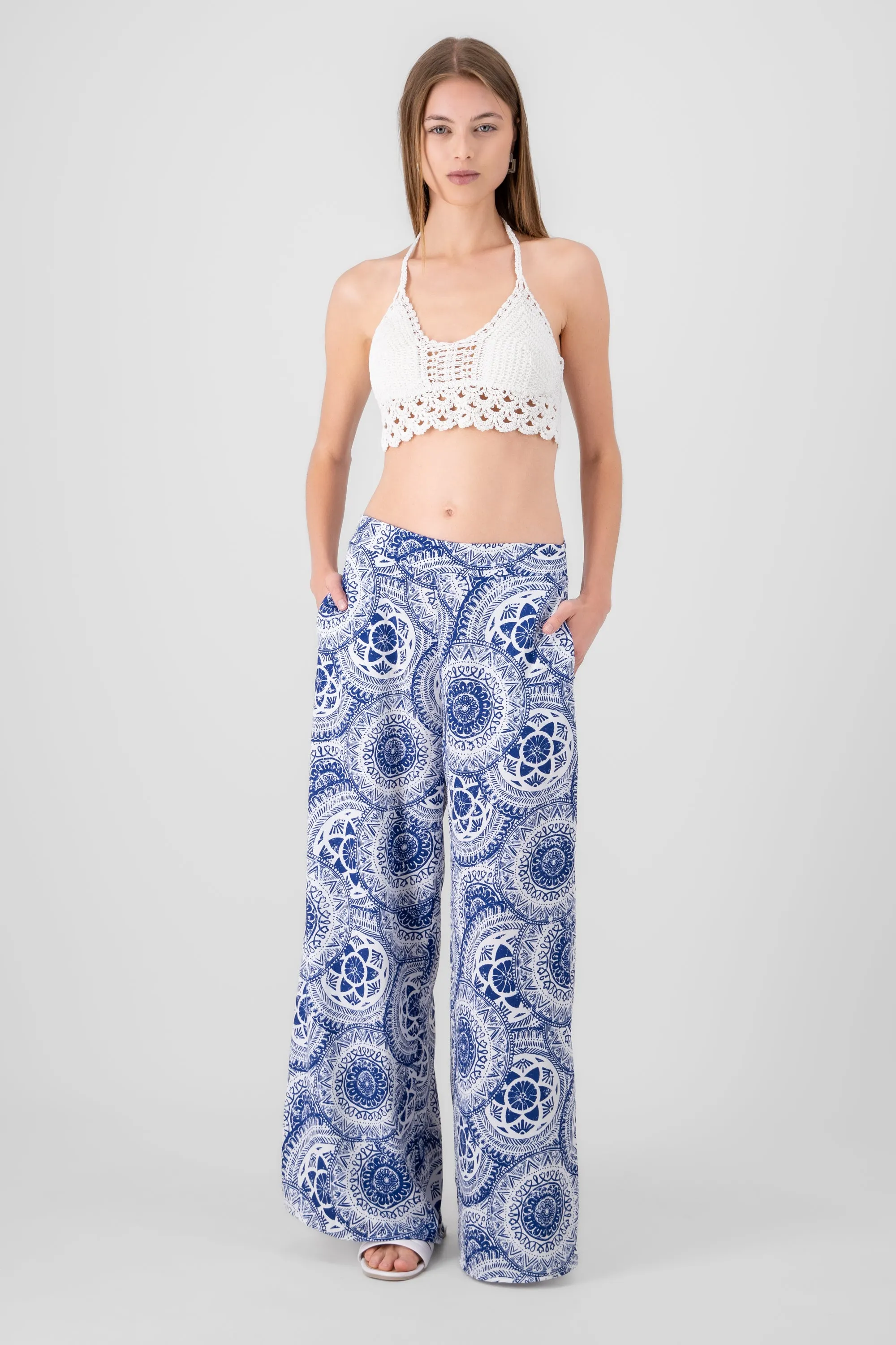 Pantalon estampado det pretina sold by Shasa