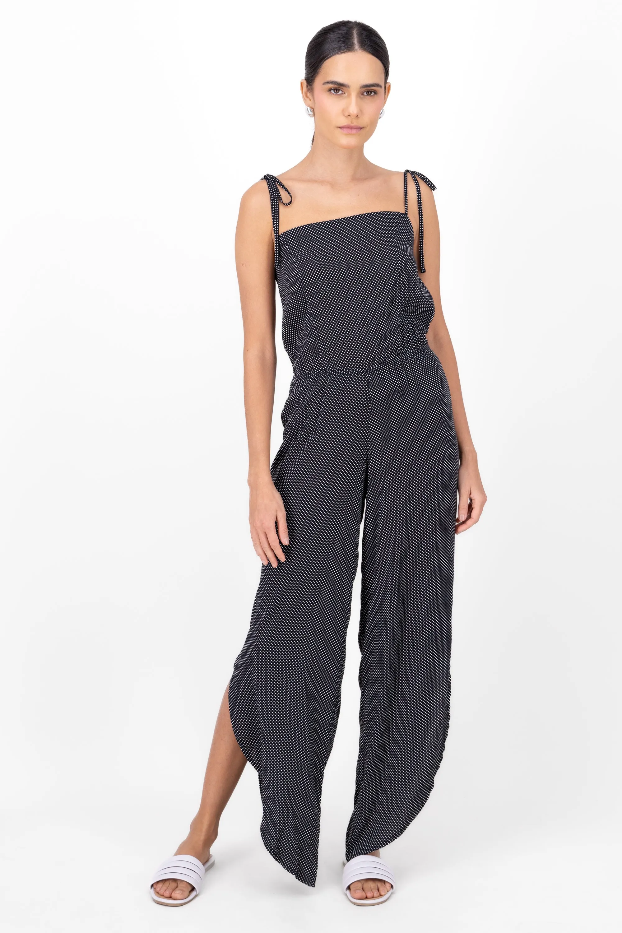 Jumpsuit lunares detalle aberturas sold by Shasa