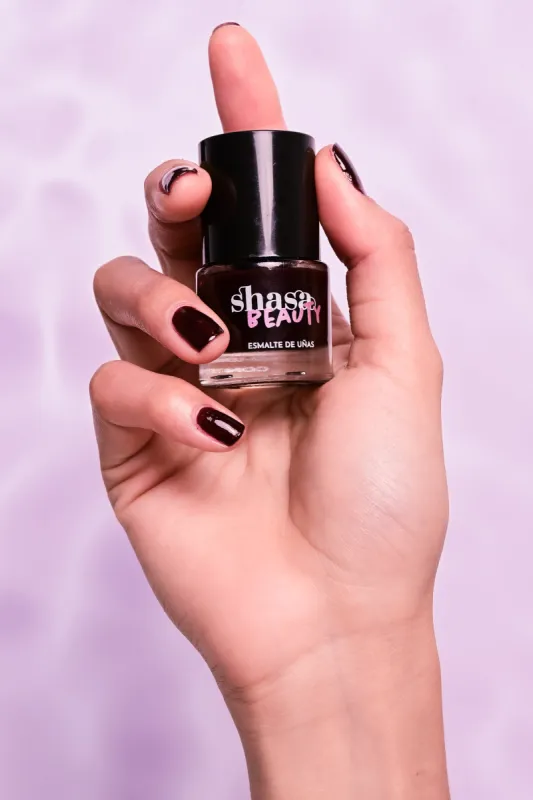 Esmalte de uñas vino 10 ml sold by Shasa