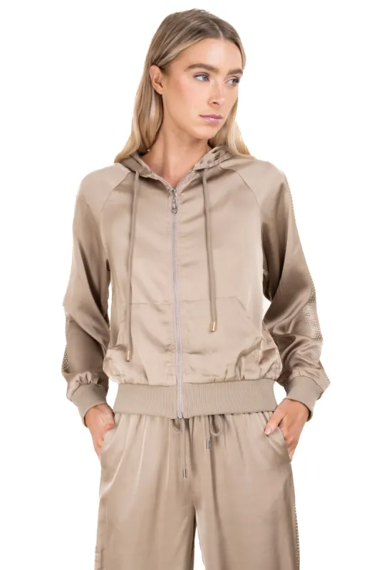 Sudadera manga larga detalle gorra sold by Shasa