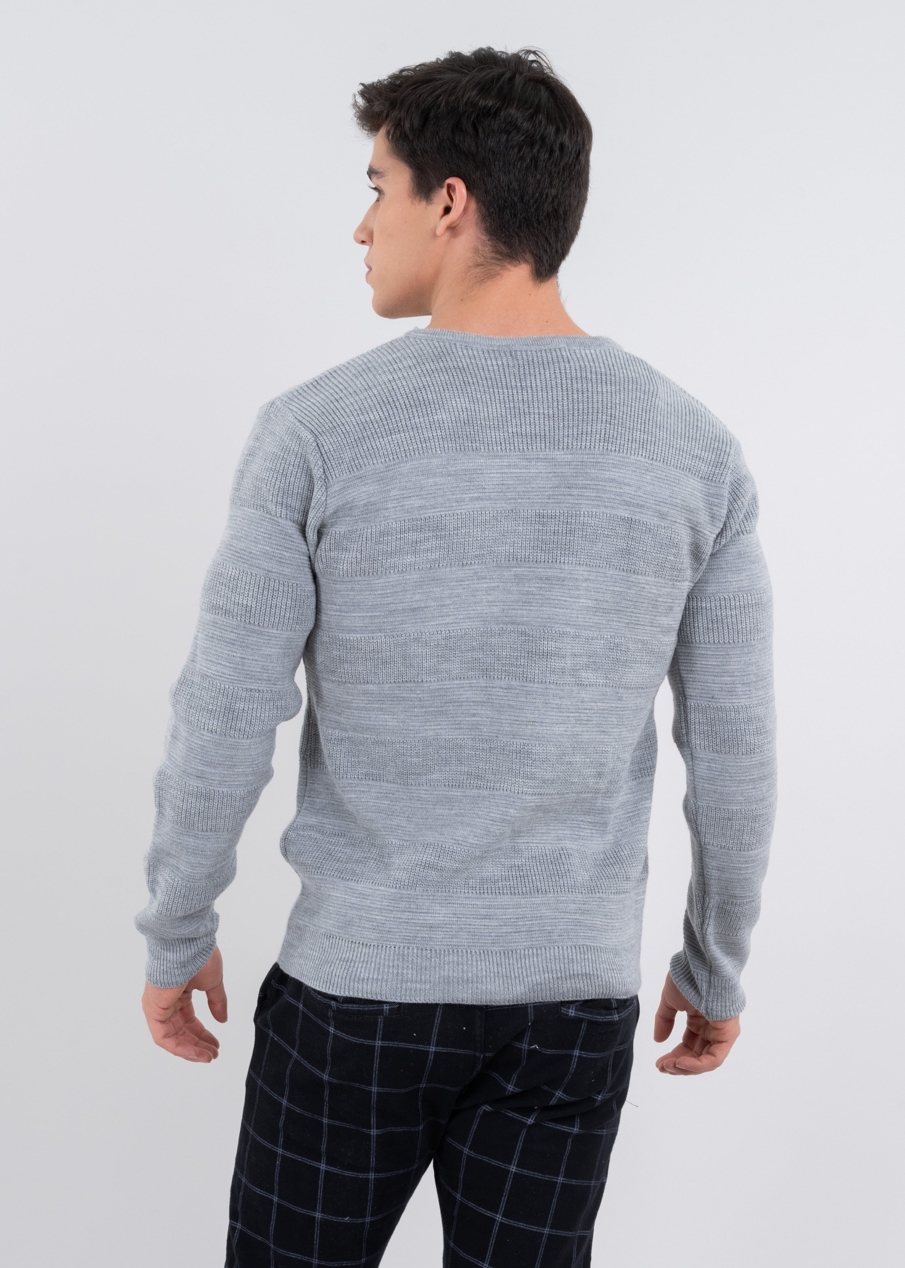 Suéter tejido textura sold by Shasa product image thumbnail 4