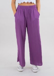 Pantalón wide leg cintura alta fruncida sold by Shasa
