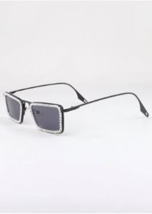 Lentes rectangulares brillos sold by Shasa