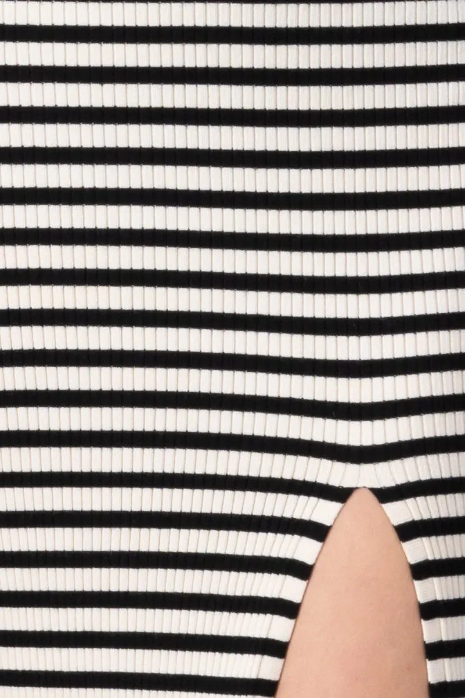 Falda maxi rayas abertura sold by Shasa product image thumbnail 5