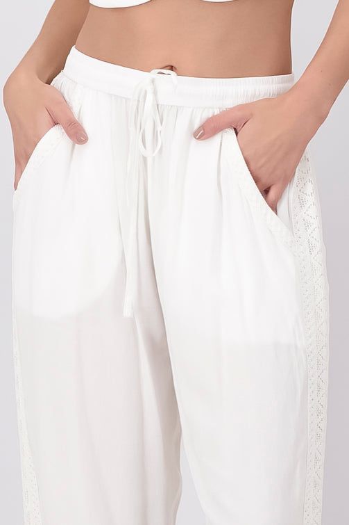 Pantalon detalle bordado sold by Shasa product image thumbnail 5
