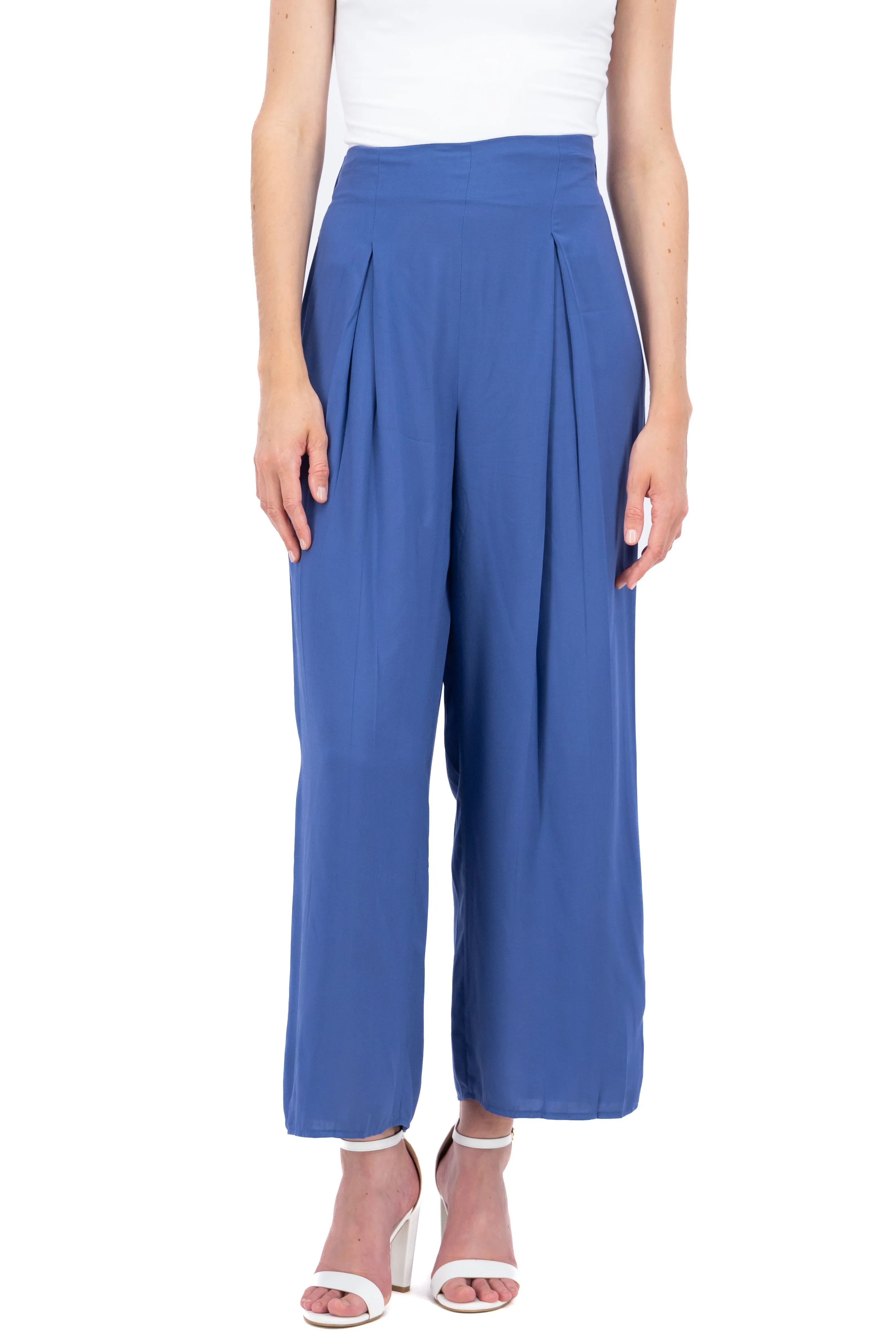 Pantalón culotte cintura alta pinzas sold by Shasa