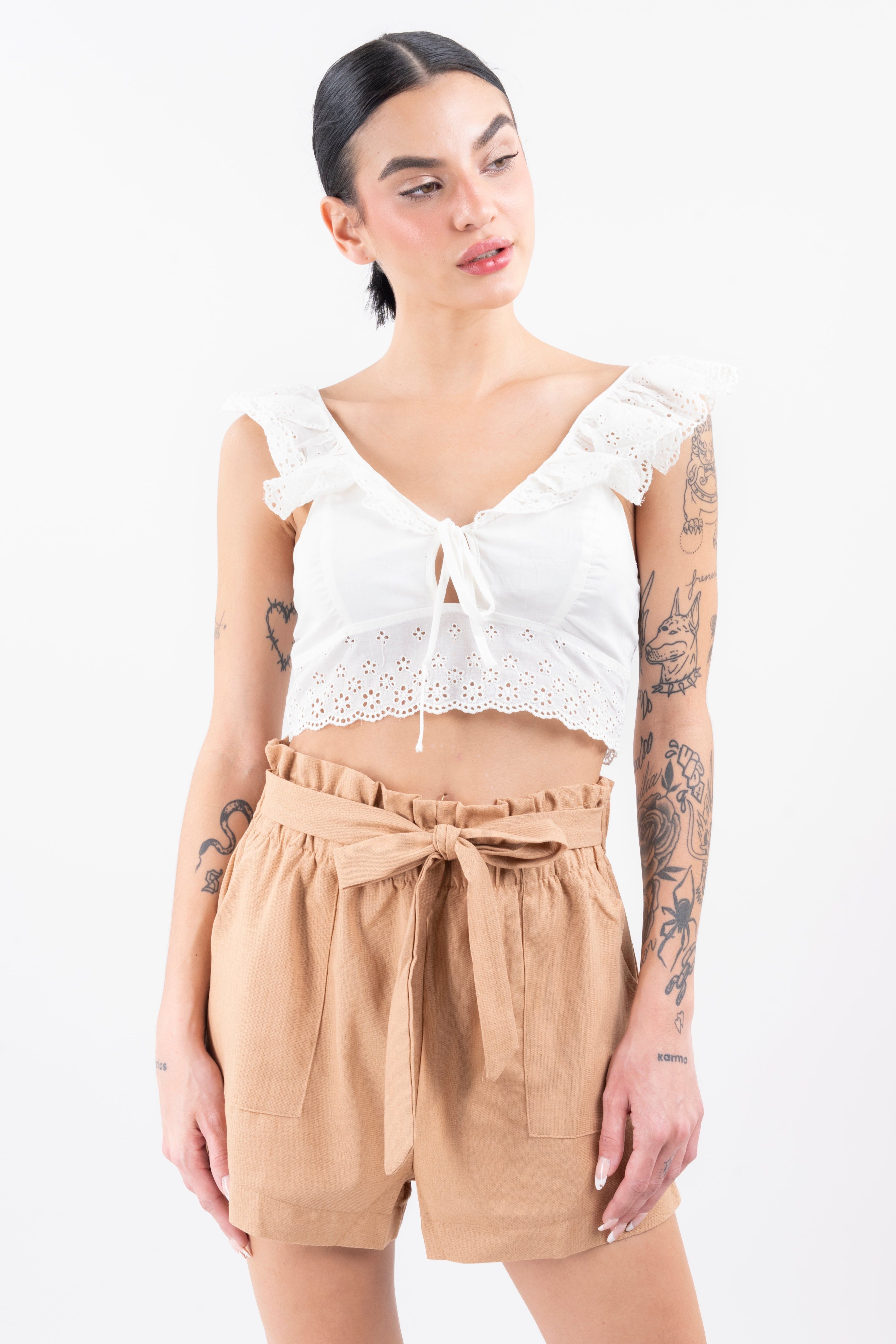 Blusa olán eyelet flores sold by Shasa product image thumbnail 2