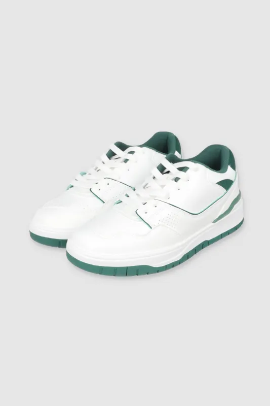 Tenis casual lineas contrastes sold by Shasa