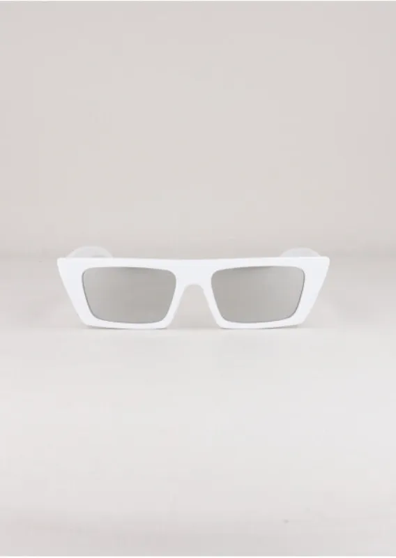 Lentes sol cuadrados sold by Shasa