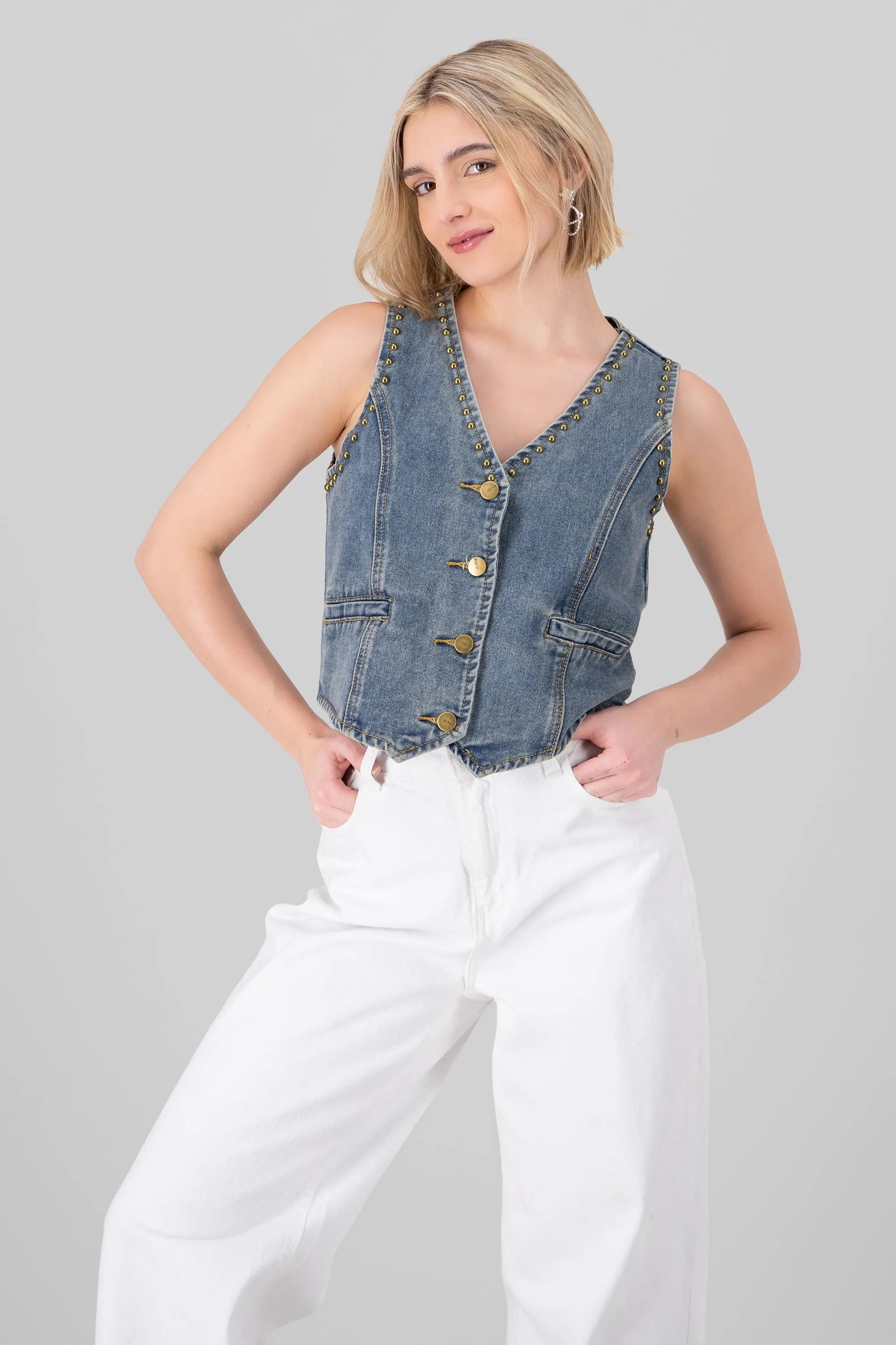 Chelco denim con estoperoles sold by Shasa product image thumbnail 2