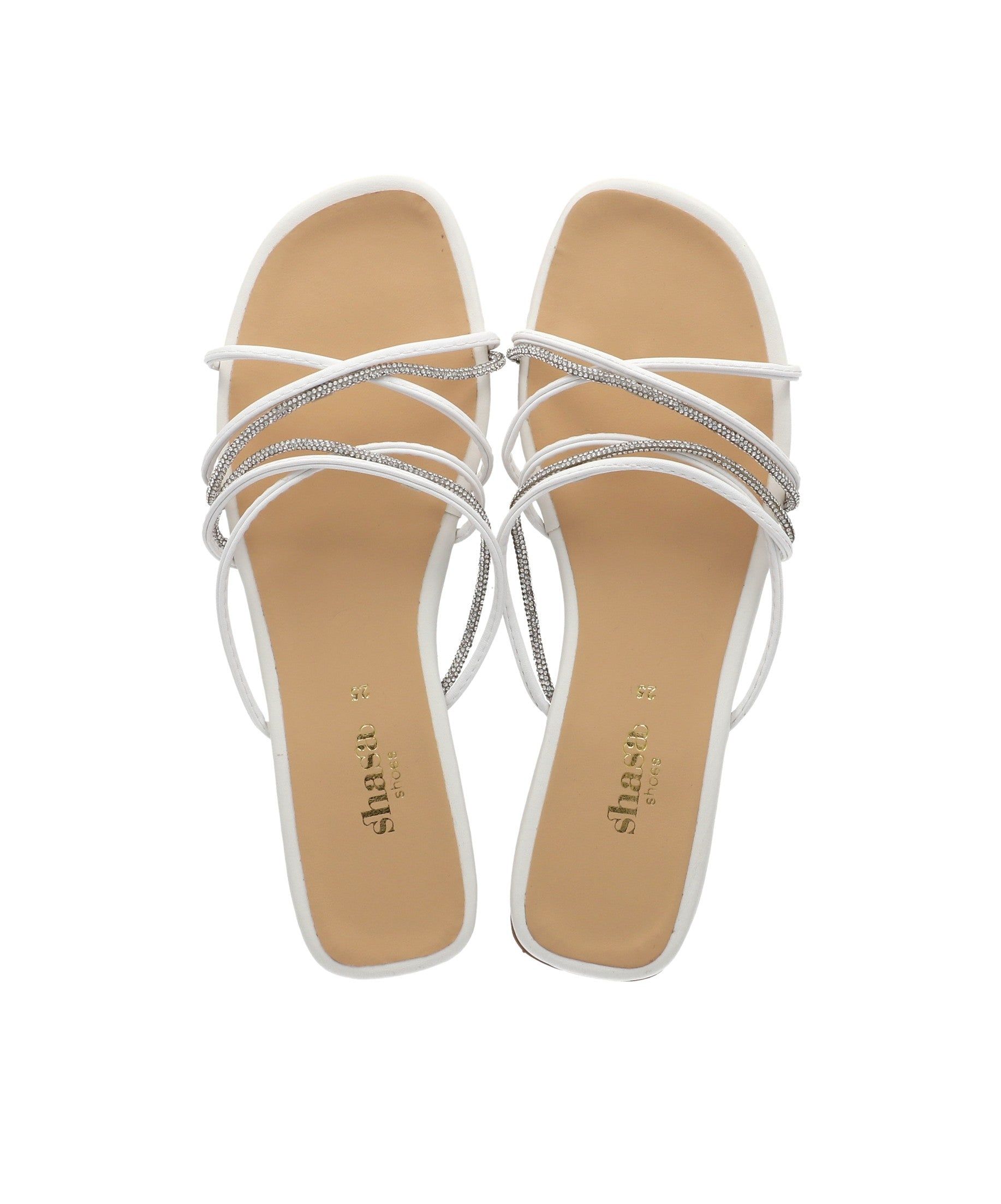 Sandalia pala cintas cruzadas sold by Shasa