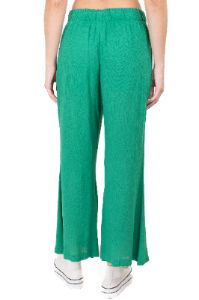 Pantalón amplio liso recto sold by Shasa