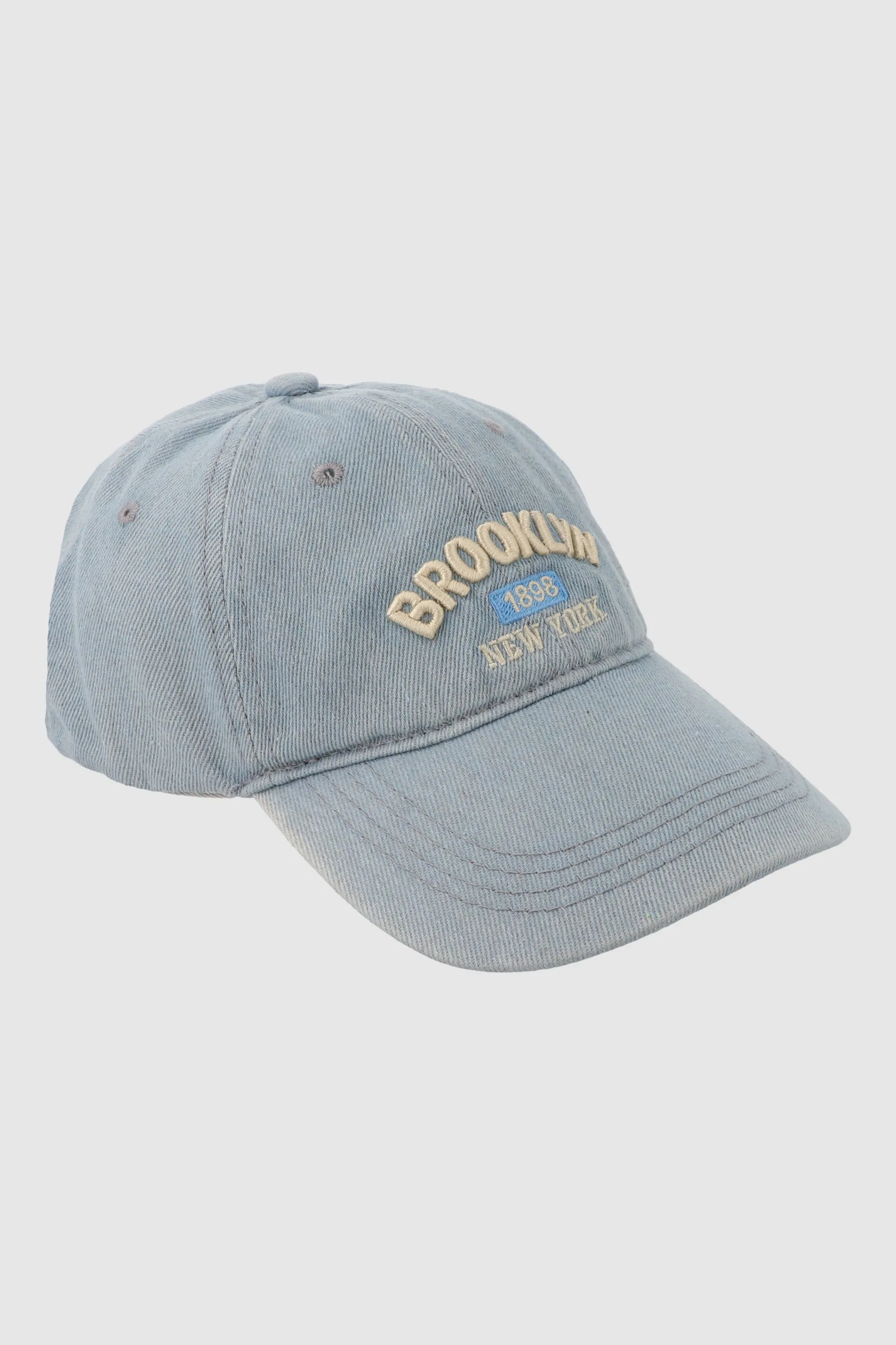 Gorra denim Brooklyn sold by Shasa product image thumbnail 2