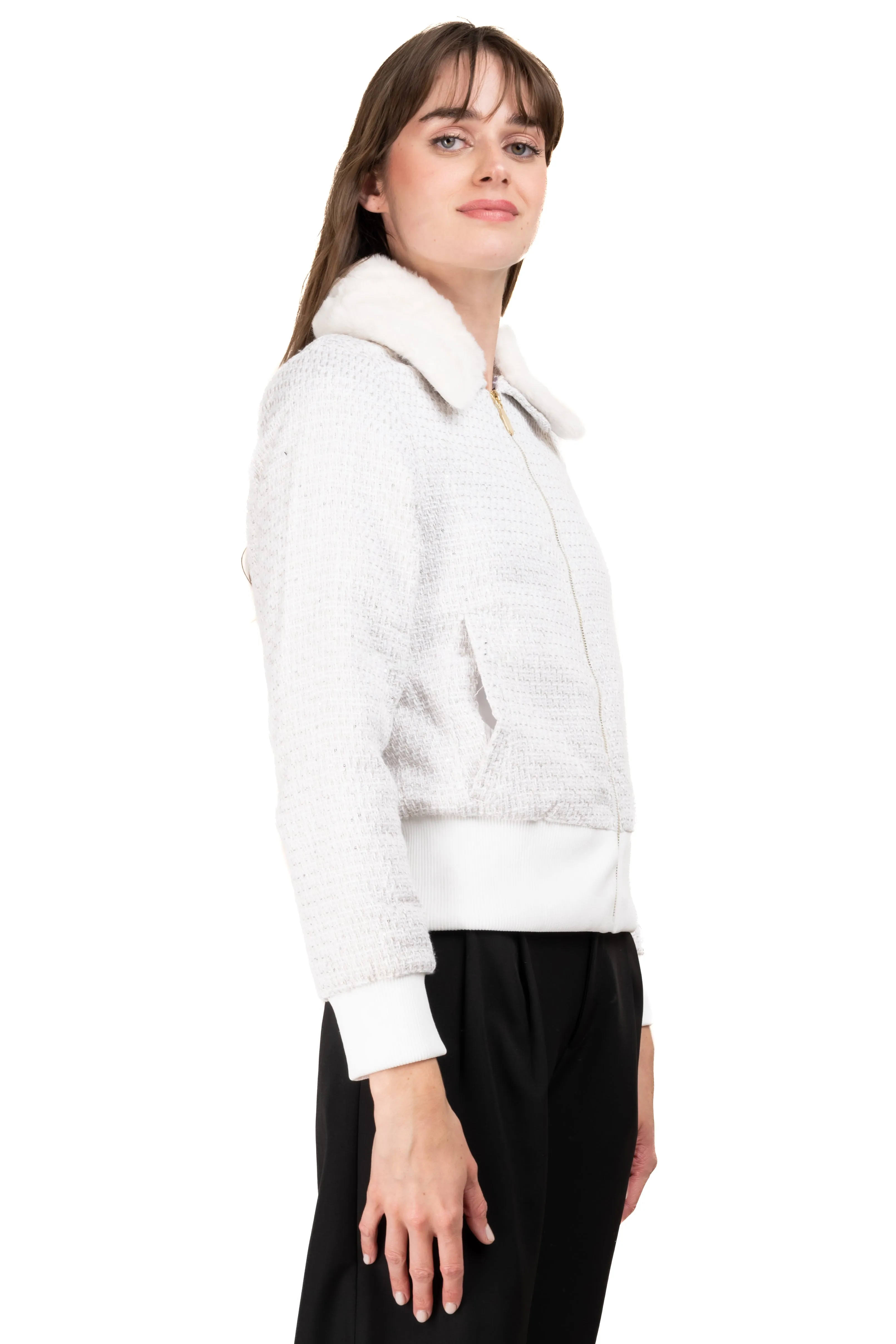 Abrigo peluche detalle brillos sold by Shasa product image thumbnail 3