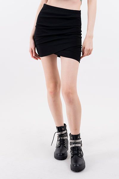 Falda mini cruzada lisa sold by Shasa product image thumbnail 2