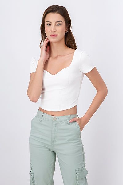 Top acanalado escote ondulado sold by Shasa