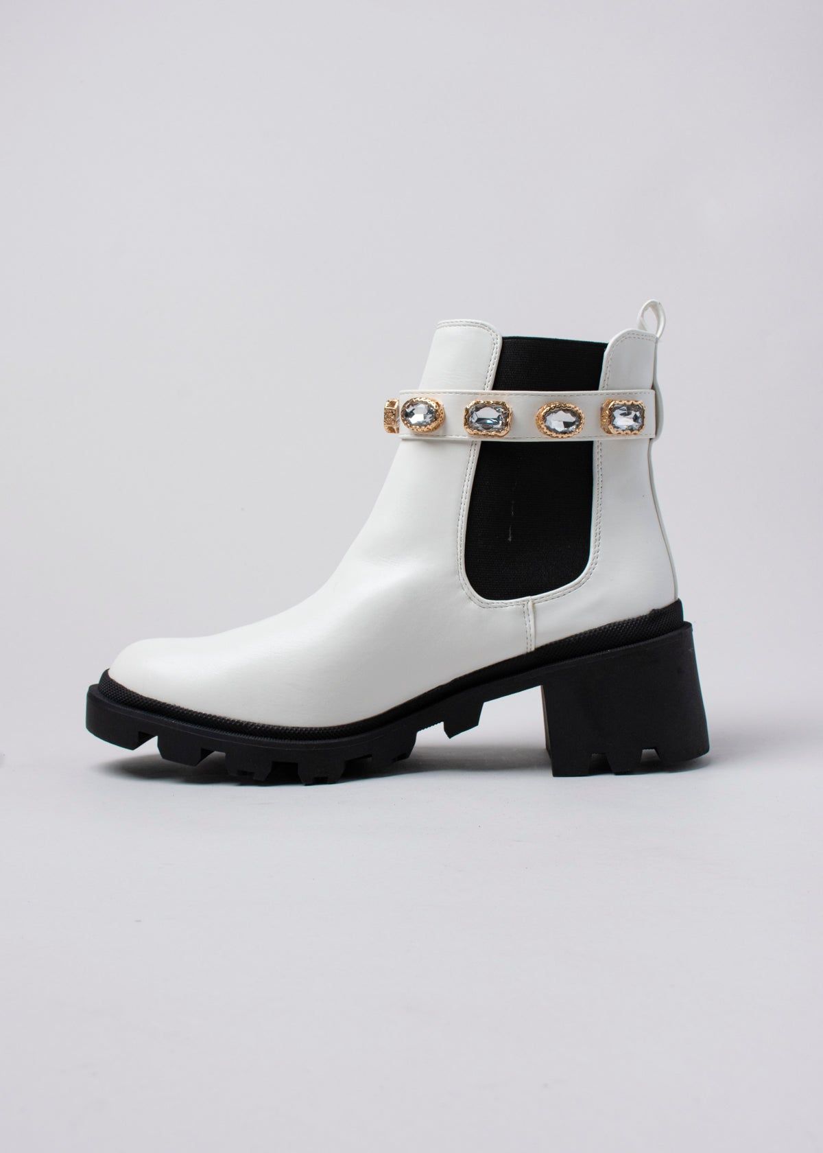 Botín suela track brillos sold by Shasa product image thumbnail 2