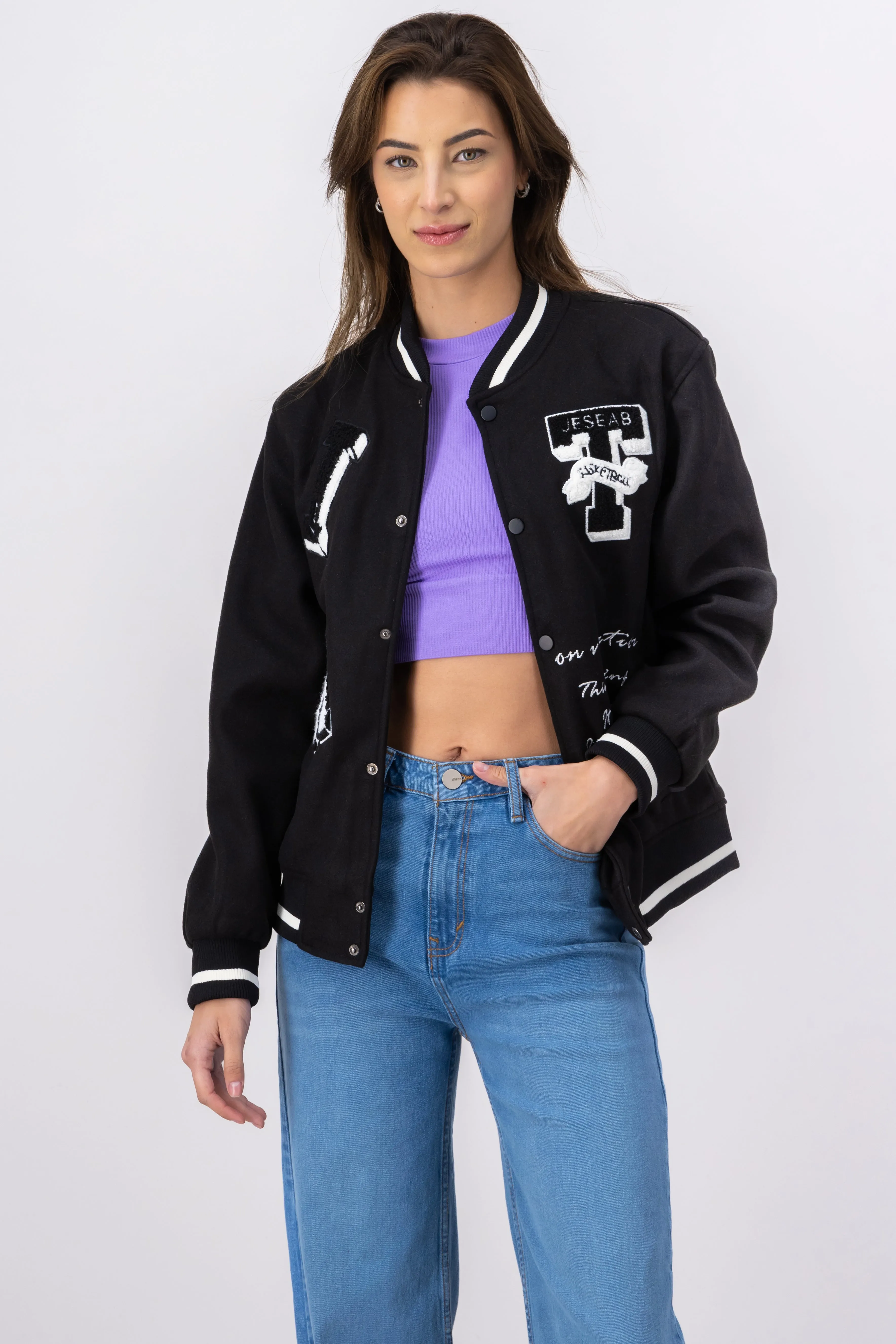 Chamarra bomber parches sold by Shasa