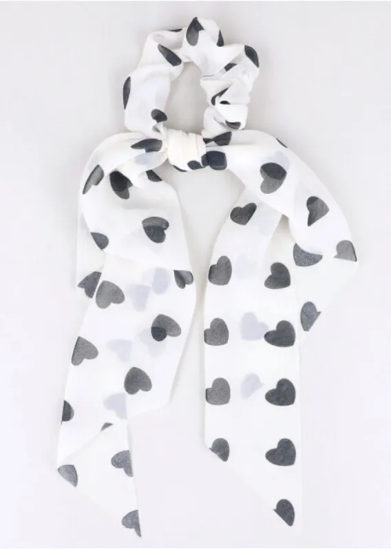 Scrunchie Estampado Corazones sold by Shasa