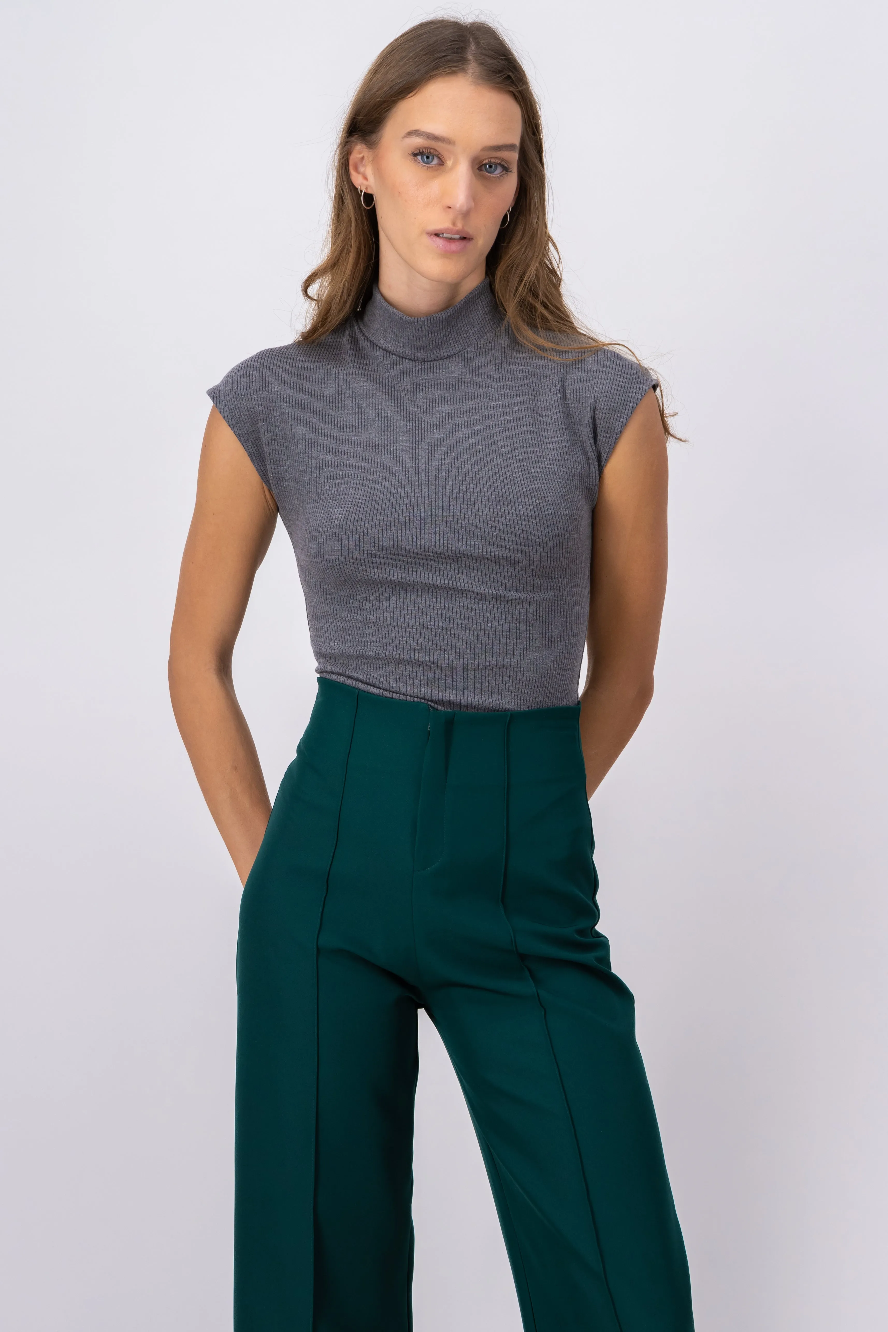 Bodysuit rib cuello alto sold by Shasa