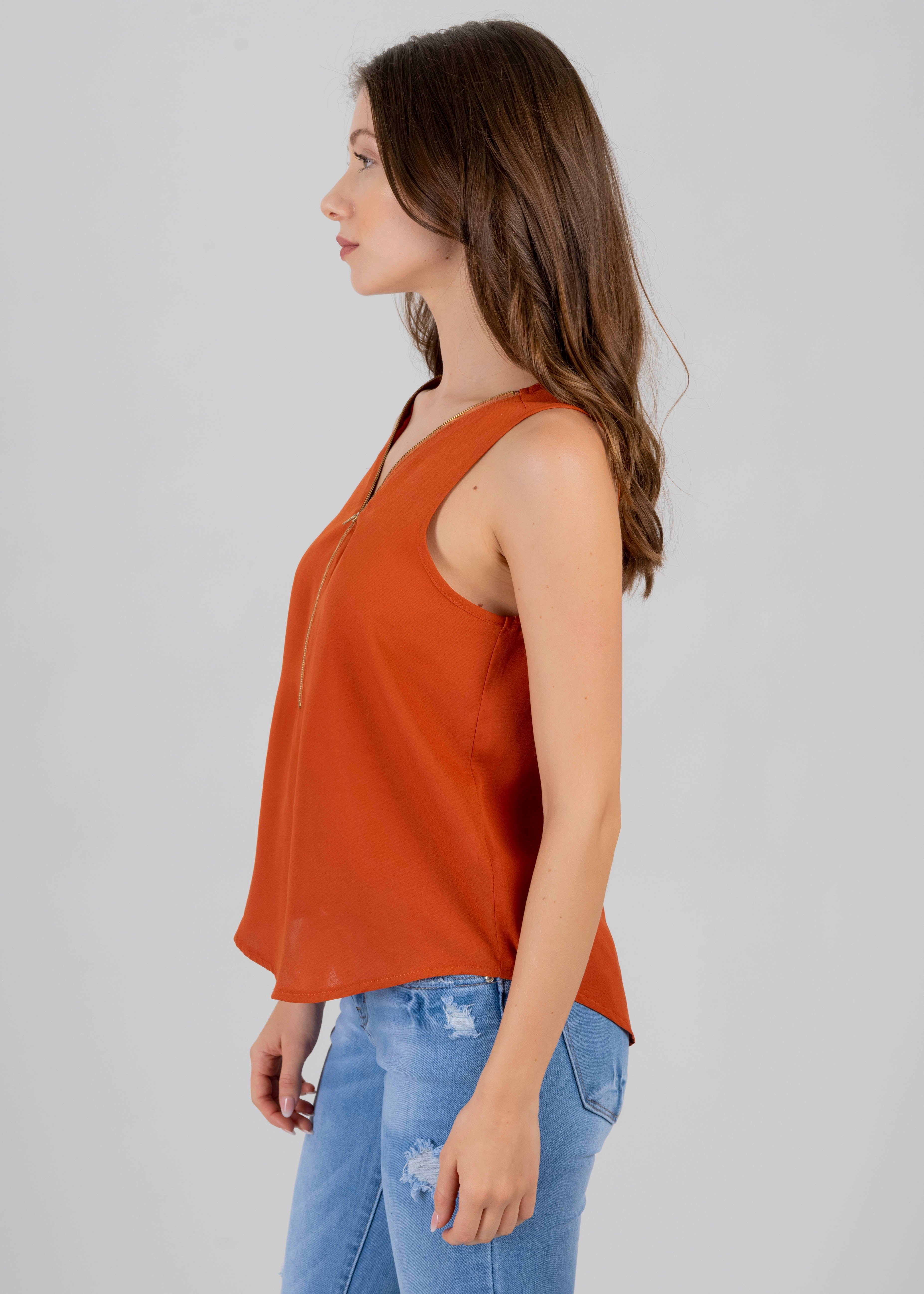 Blusa tirantes cierre delantero sold by Shasa product image thumbnail 3