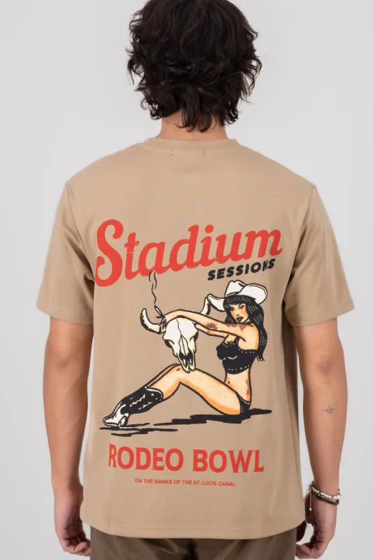 Playera oversized rodeo bowl sold by Shasa