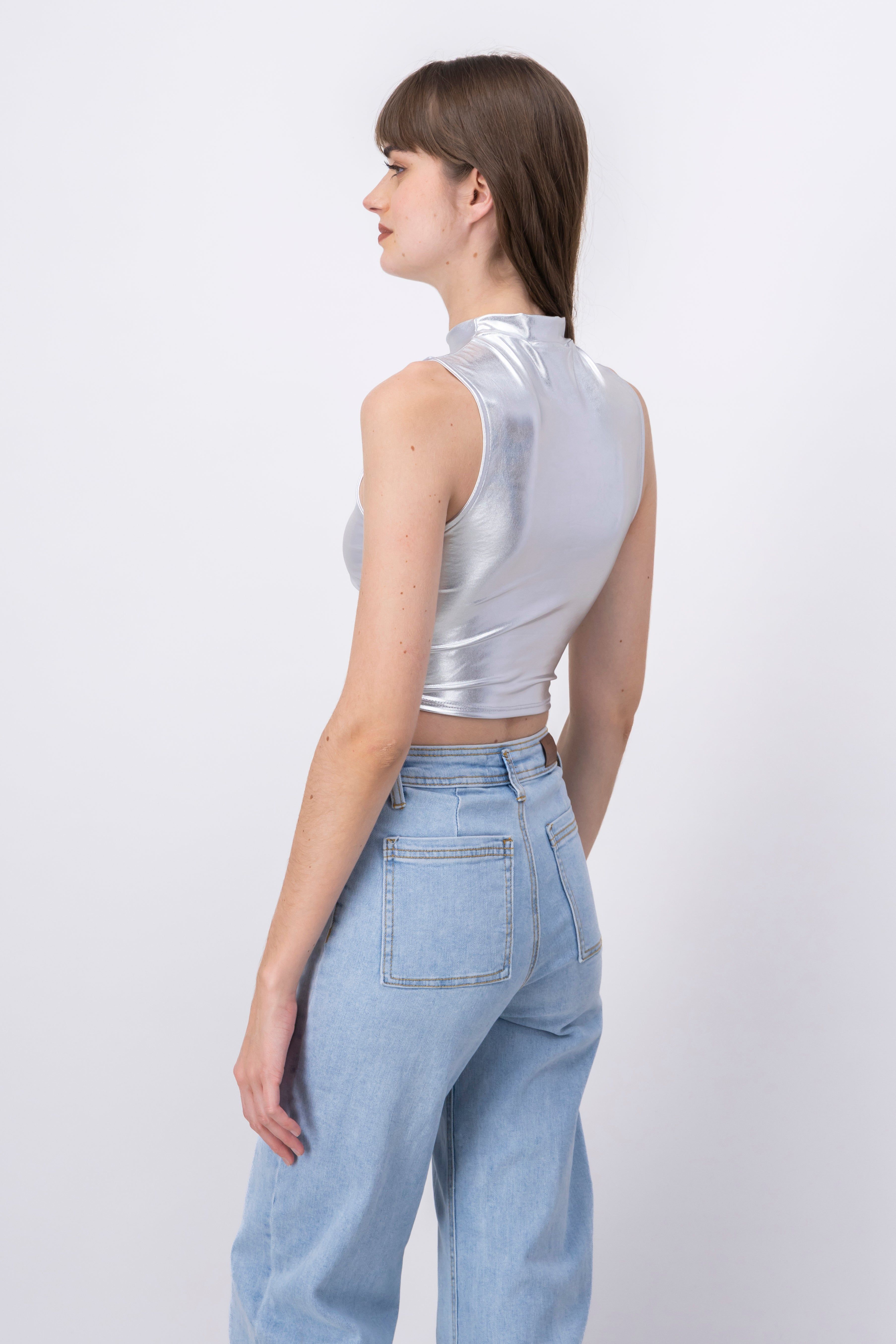 Top metálico cuello alto sold by Shasa product image thumbnail 4