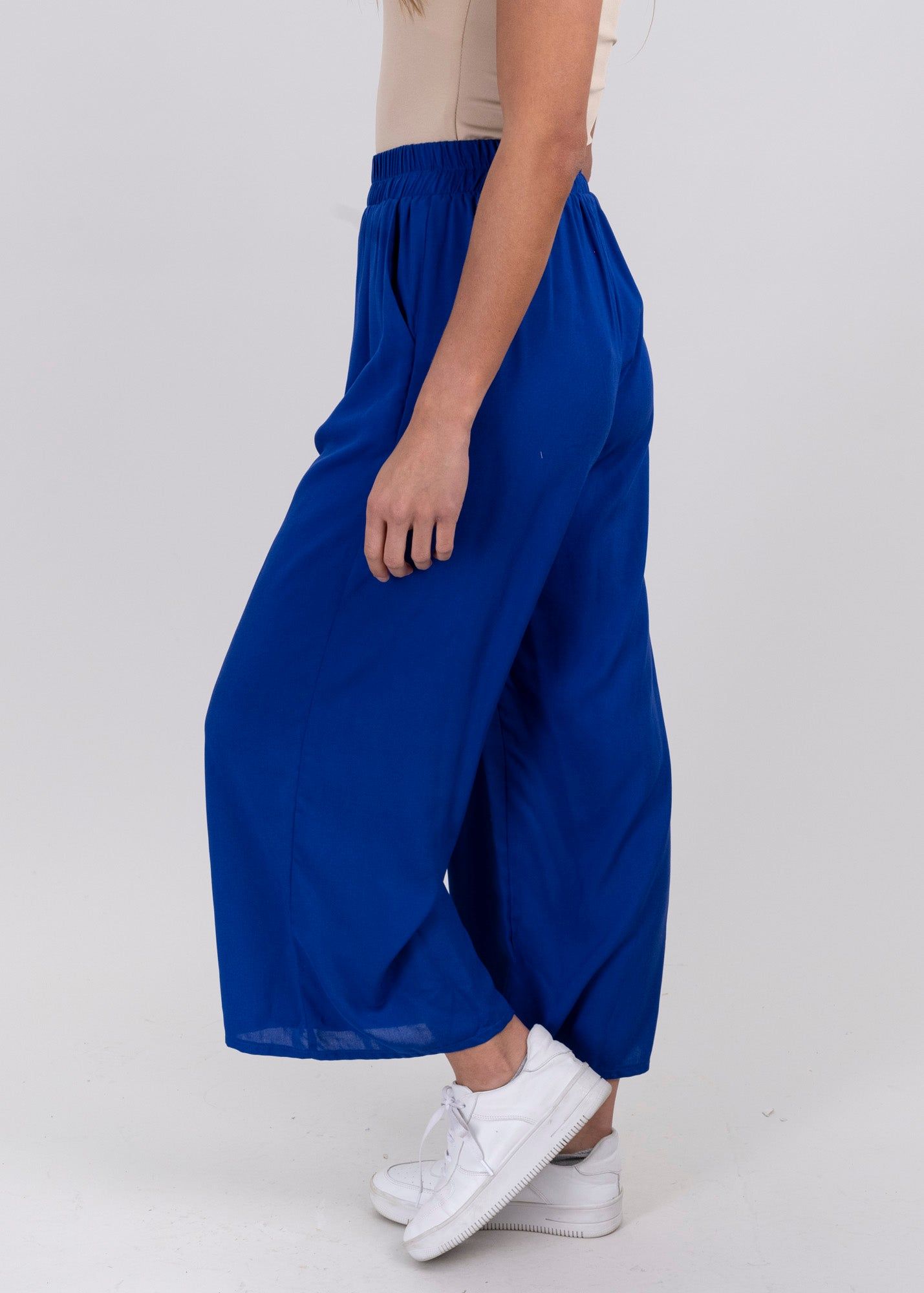 Pantalón wide leg cintura alta fruncida sold by Shasa product image thumbnail 3