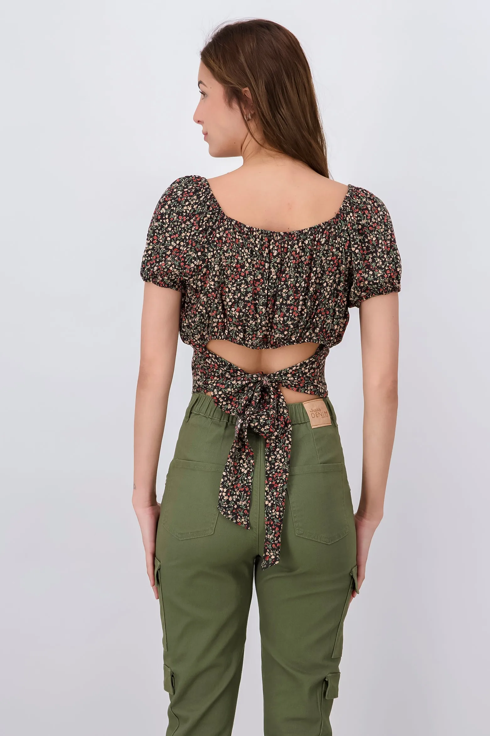 Blusa manga abullonada flores sold by Shasa product image thumbnail 4