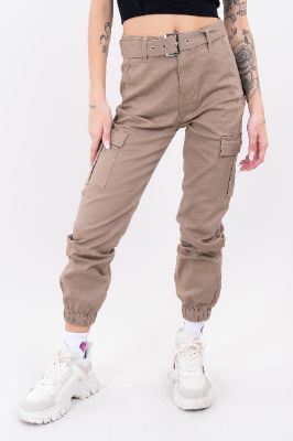 Jogger bolsillos solapa sold by Shasa