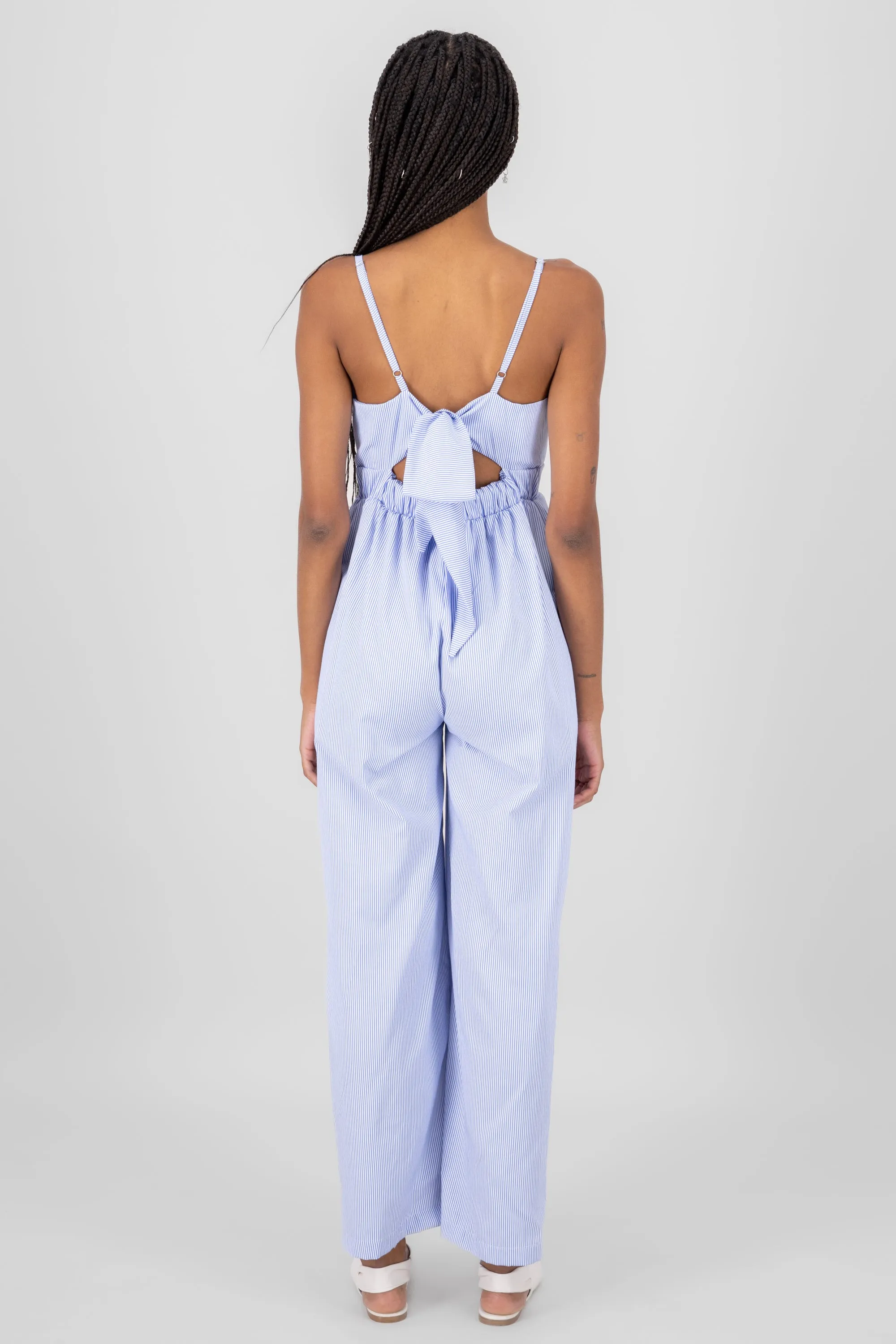 Jumpsuit escote v tirantes sold by Shasa product image thumbnail 4