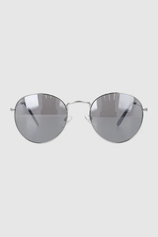 Lentes circulo espejo sold by Shasa