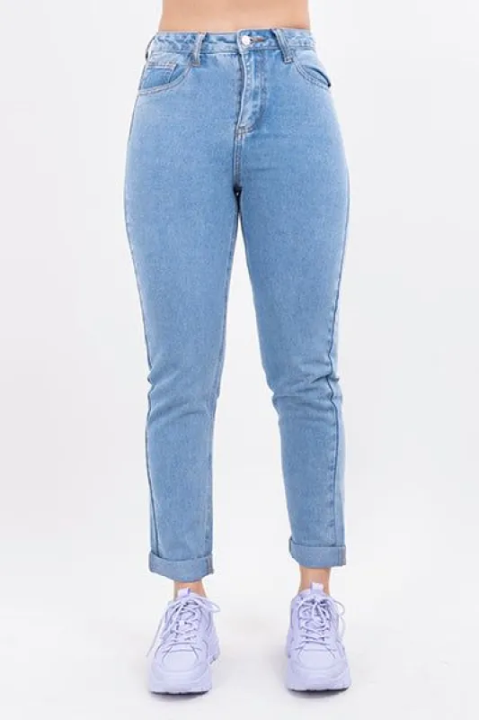 Jeans mom cintura alta dobladillo sold by Shasa